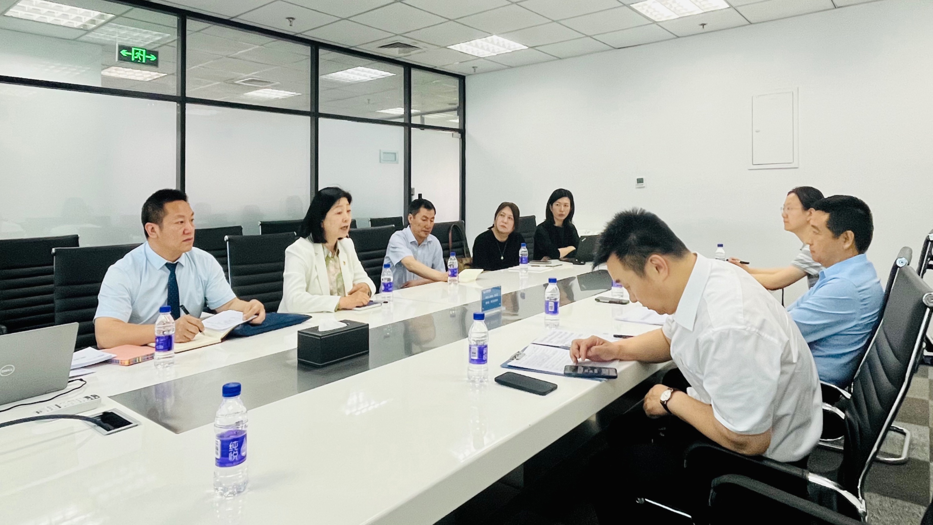 奥林匹克塔项目首月工作总结会议举行