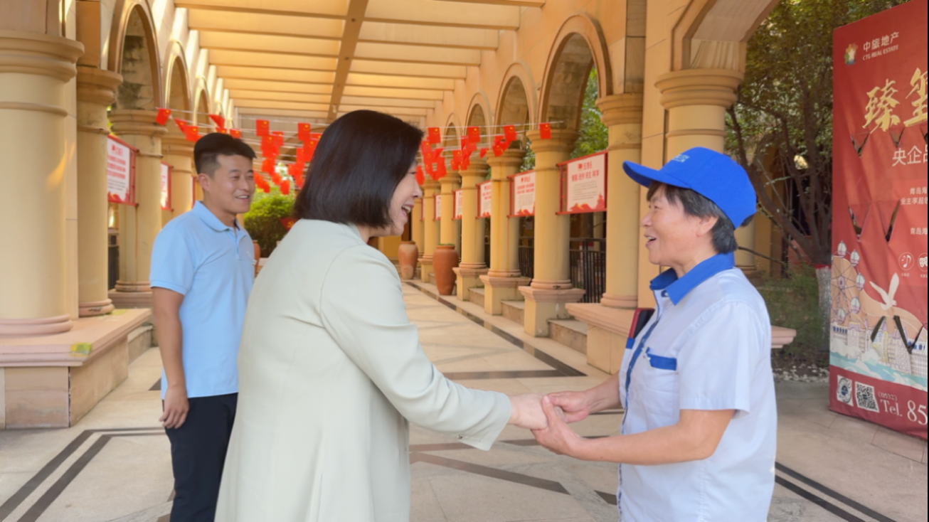 深耕一线察实情 暖心关怀鼓干劲｜美汐环境集团董事长杜晶莅临青岛港中旅公馆项目督导慰问